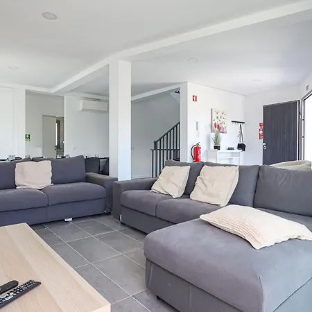 Soares - Centro - For Families - By Bedzy Albufeira