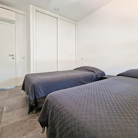וילה Soares - Centro - For Families - By Bedzy *