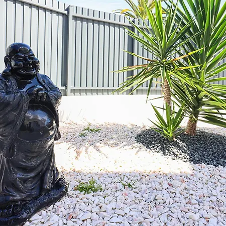 Soares - Centro - For Families - By Bedzy Willa